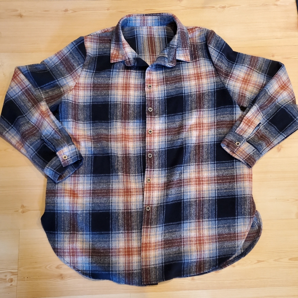 Womens Plaid Flannel Button Down Shacket Blue Brown Long‎ Sleeve Top Size: XL